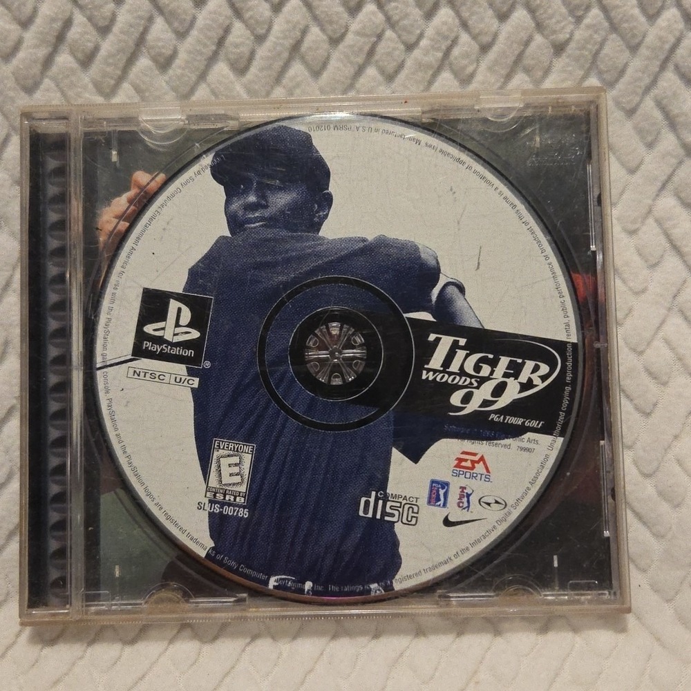 Tiger Woods '99 PGA Tour PS1 PlayStation 1 - Game & Case Tested working